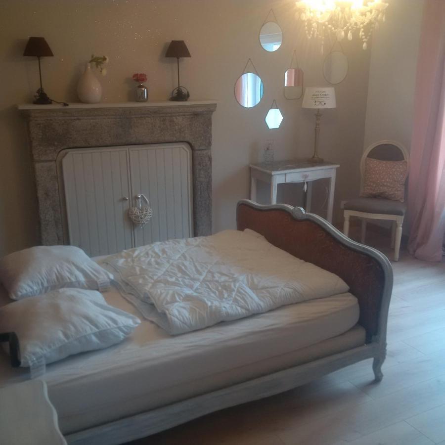 Le Gite De Sandrine Réville Buitenkant foto